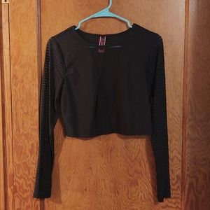 La Senza long sleeve crop workout shirt